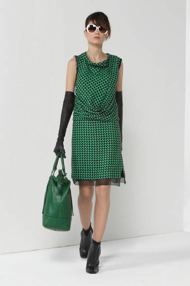 <strong>DIANE von FURSTENBERG｜ダイアン フォン ファステンバーグ</strong>　2012-13年秋冬プレコレクション速報