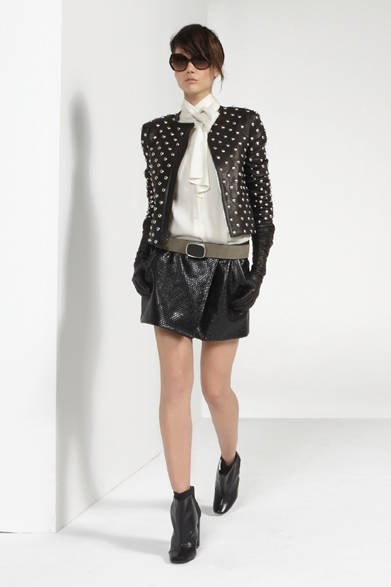 <strong>DIANE von FURSTENBERG｜ダイアン フォン ファステンバーグ</strong>　2012-13年秋冬プレコレクション速報