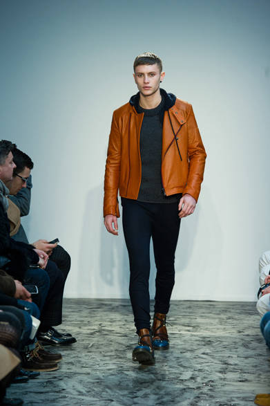 <strong>Pringle of Scotland｜プリングル オブ スコットランド</strong>　