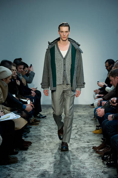 <strong>Pringle of Scotland｜プリングル オブ スコットランド</strong>　