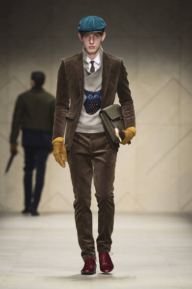 <strong>BURBERRY PRORSUM｜バーバリー プローサム</strong>　©BURBERRY