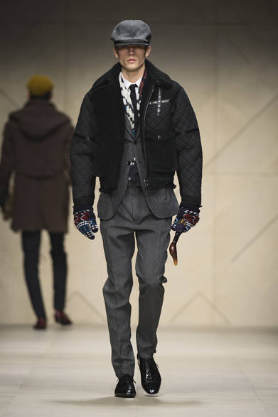 <strong>BURBERRY PRORSUM｜バーバリー プローサム</strong>　©BURBERRY