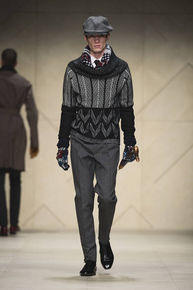 <strong>BURBERRY PRORSUM｜バーバリー プローサム</strong>　©BURBERRY