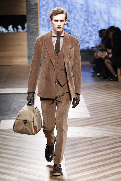 <strong>Ermenegildo Zegna｜エルメネジルド ゼニア</strong>　