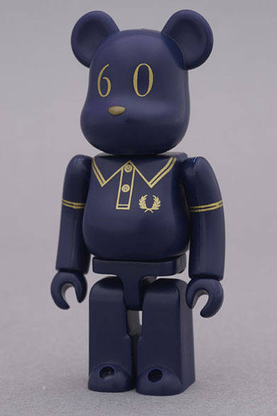 <strong>FRED PERRY｜フレッドペリー</strong>　FRED PERRY 60th Anniversary BE@RBRICK<br>BE@RBRICK TM ＆ © 2001-2012 MEDICOM TOY CORPORATION. All rights reserved.