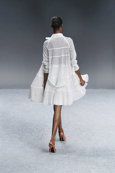 <strong>sacai｜サカイ</strong>　2012年春夏ウィメンズコレクション