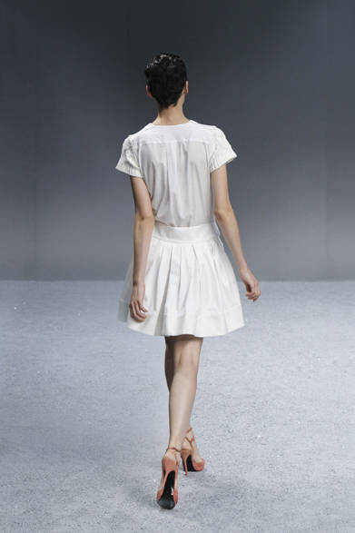 <strong>sacai｜サカイ</strong>　2012年春夏ウィメンズコレクション