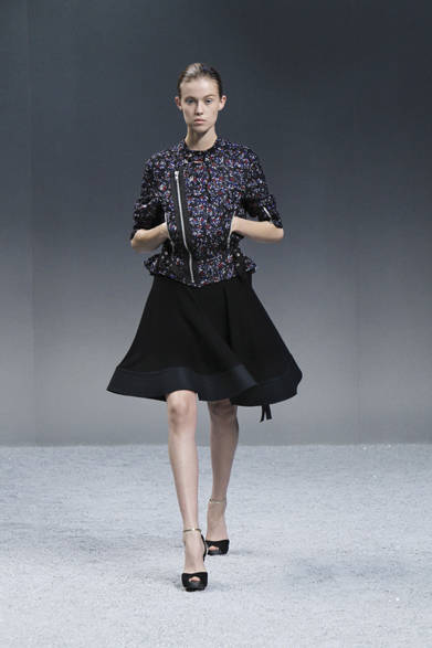 <strong>sacai｜サカイ</strong>　2012年春夏ウィメンズコレクション