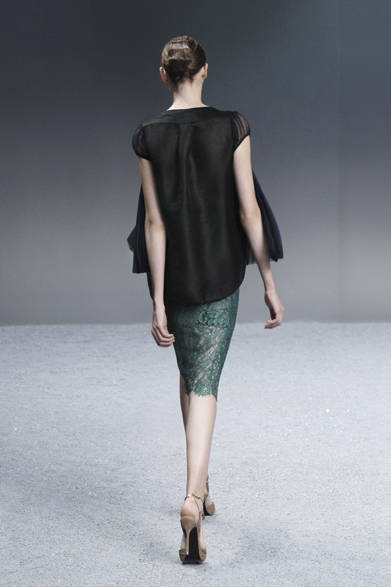 <strong>sacai｜サカイ</strong>　2012年春夏ウィメンズコレクション