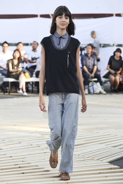 <strong>FACTOTUM femme｜ファクトタム ファム</strong>　2012年春夏コレクション<br /><br /><#IMAGELINK_EX_(auto)_(CT_2_25201_80)_(http://rumors.jp/factotum_femme/list.html?af=opn02_120220)_(_blank)_(rumors｜通販サイトへ)#>