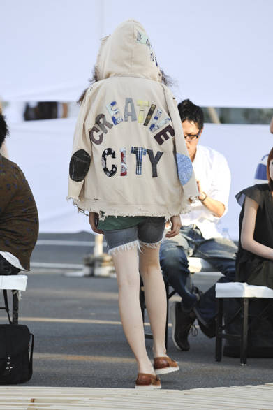 <strong>FACTOTUM femme｜ファクトタム ファム</strong>　2012年春夏コレクション<br /><br /><#IMAGELINK_EX_(auto)_(CT_2_25201_80)_(http://rumors.jp/factotum_femme/list.html?af=opn02_120220)_(_blank)_(rumors｜通販サイトへ)#>