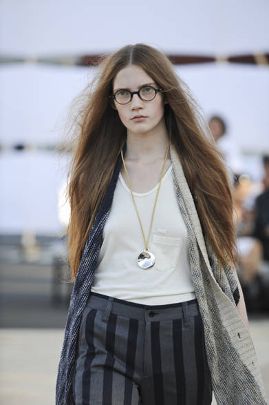 <strong>FACTOTUM femme｜ファクトタム ファム</strong>　2012年春夏コレクション<br /><br /><#IMAGELINK_EX_(auto)_(CT_2_25201_80)_(http://rumors.jp/factotum_femme/list.html?af=opn02_120220)_(_blank)_(rumors｜通販サイトへ)#>