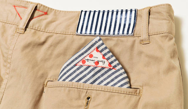 <strong>Paul Smith│ポール・スミス</strong>　ストライプバージョンのバンダナ。