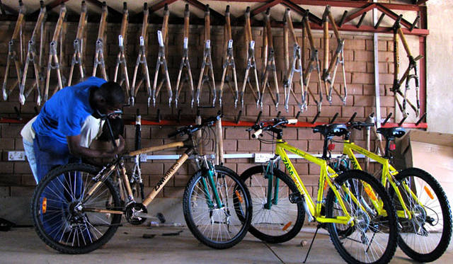 <strong>ZAMBIKES｜ザンバイクス</strong>　