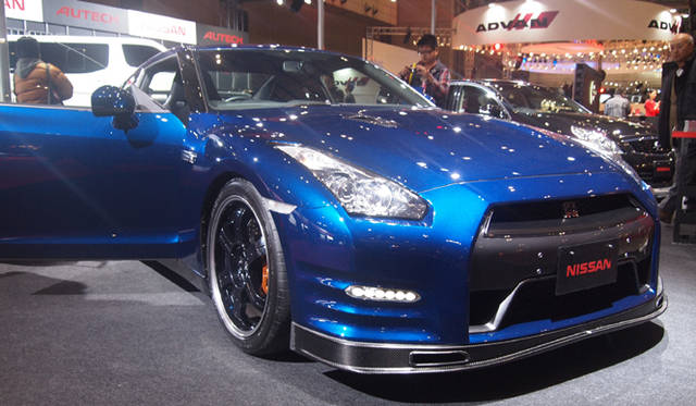 東京オートサロン2012｜<strong>日産GT-Rピュアエディション｜NISSAN GT-R PureEdition</strong> Photo by OPENERS
