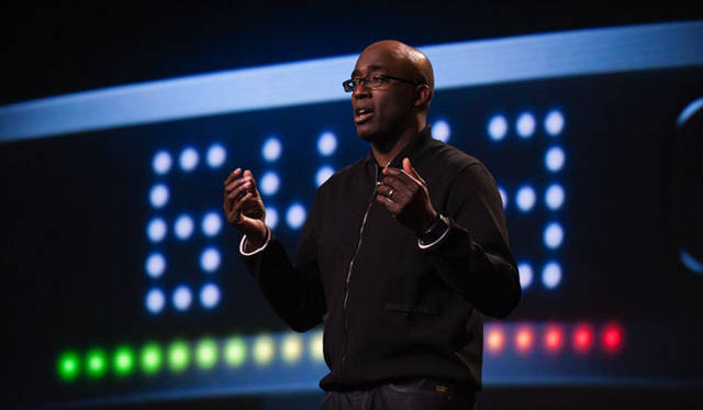 <strong>NIKE｜ナイキ</strong>　「NIKE+ FuelBand」　トレバー・エドワーズ（グローバル・ブランド・アンド・カテゴリー・マネジメント担当副社長）