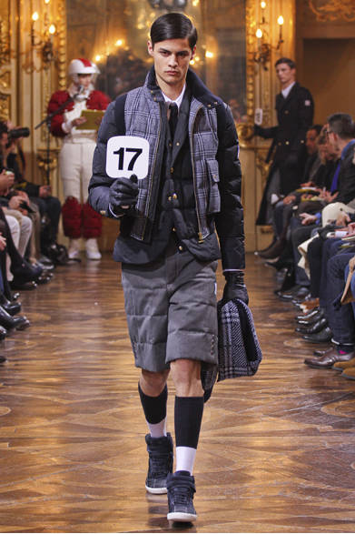 <strong>MONCLER GAMME BLEU｜モンクレール ガム・ブルー</strong>　©MONCLER