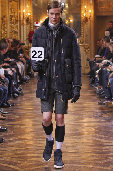 <strong>MONCLER GAMME BLEU｜モンクレール ガム・ブルー</strong>　©MONCLER