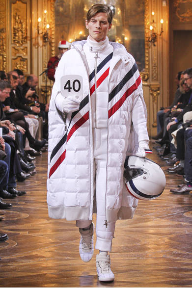 <strong>MONCLER GAMME BLEU｜モンクレール ガム・ブルー</strong>　©MONCLER