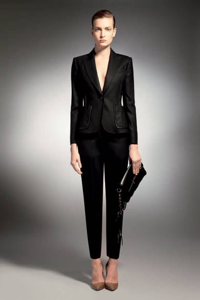 <strong>BALLY｜バリー</strong>　2012-13年秋冬プレコレクション速報