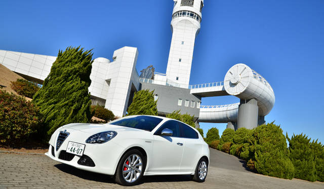<strong>Alfa Romeo Giulietta｜アルファ ロメオ ジュリエッタ</strong>　