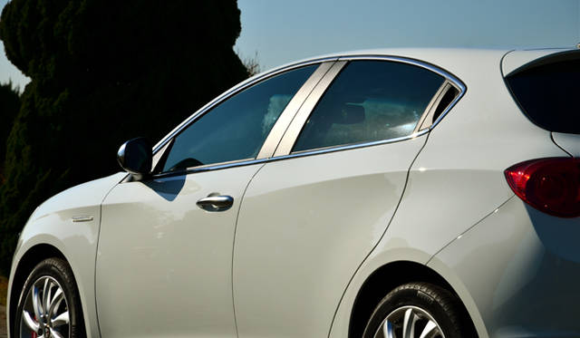 <strong>Alfa Romeo Giulietta｜アルファ ロメオ ジュリエッタ</strong>　