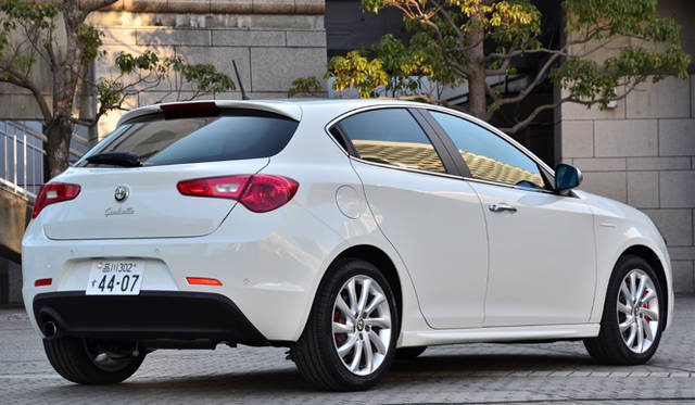 <strong>Alfa Romeo Giulietta｜アルファ ロメオ ジュリエッタ</strong>　