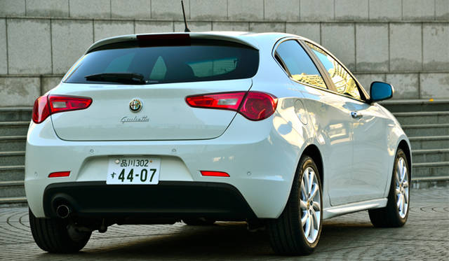 <strong>Alfa Romeo Giulietta｜アルファ ロメオ ジュリエッタ</strong>　