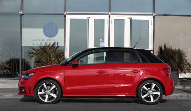 <strong>AUDI A1｜アウディ A1</strong>　