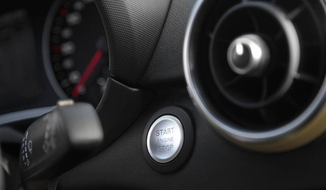 <strong>AUDI A1｜アウディ A1</strong>　