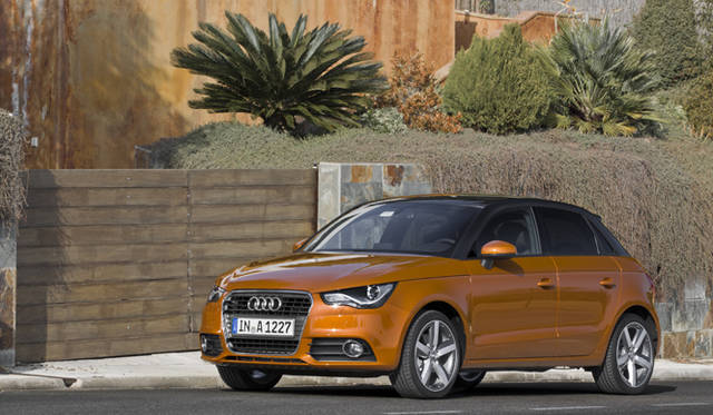 <strong>AUDI A1｜アウディ A1</strong>　