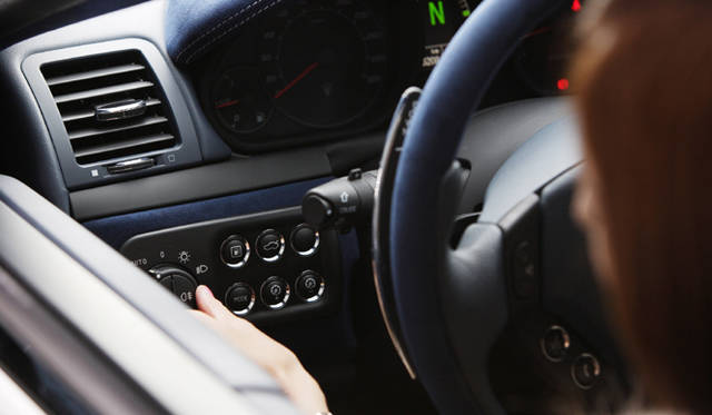 <strong>MASERATI GRANTURISMO MC STRADALE｜マセラティ グラントゥーリズモ MC ストラダーレ</strong>