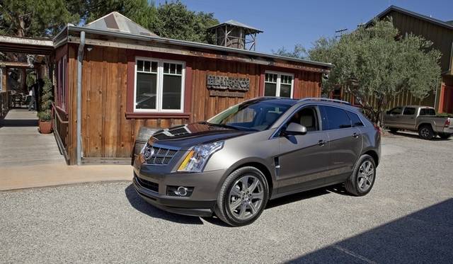 <strong>Cadillac SRX Crossover｜キャディラックSRXクロスオーバー</strong>（本国仕様）