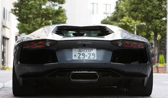 <strong>Lamborghini Aventador LP700-4｜ランボルギーニ アヴェンタドール LP700-4</strong>　