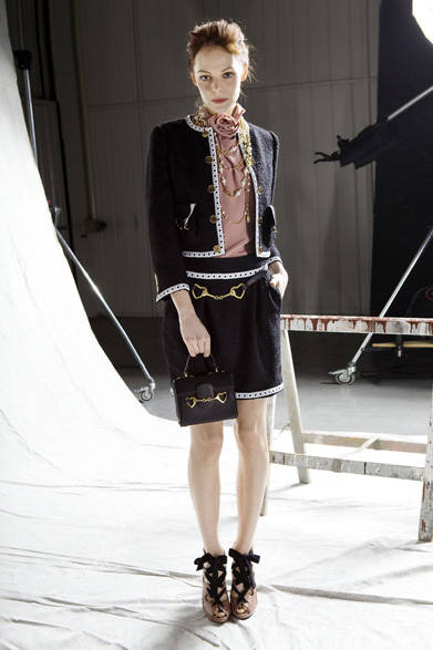 <strong>MOSCHINO｜モスキーノ</strong>　2012-13年秋冬プレコレクション速報