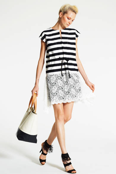 <strong>AMBELL｜アンベル</strong>　2012年春夏ウィメンズコレクション<br /><br /><#IMAGELINK_EX_(auto)_(CT_2_25201_79)_(http://rumors.jp/ambell/list.html?af=opn02_120220)_(_blank)_(rumors｜通販サイトへ)#>