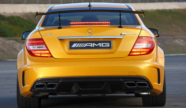 <strong>Mercedes-Benz C63 AMG Coupe Black Series｜ メルセデス・ベンツ C63 AMG クーペ ブラックシリーズ</strong>　
