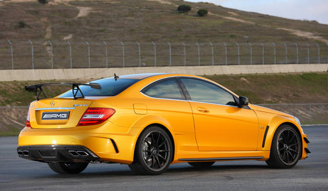 <strong>Mercedes-Benz C63 AMG Coupe Black Series｜ メルセデス・ベンツ C63 AMG クーペ ブラックシリーズ</strong>　<strong>Mercedes-Benz C63 AMG Coupe Black Series｜ メルセデス・ベンツ C63 AMG クーペ ブラックシリーズ</strong>　