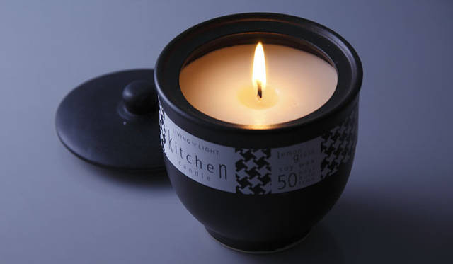 <strong>LIVING LIGHT｜リビングライト</strong>　「Soy Kitchen Candle（ソイ・キッチンキャンドル）」4900円