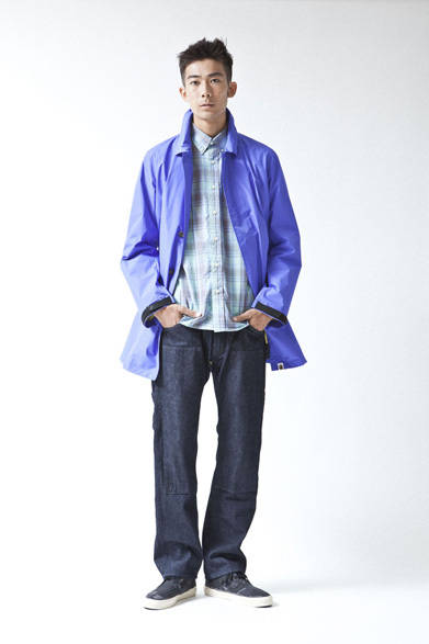 <strong>A BATHING APE®｜ア・ベイシング・エイプ®</strong>　 A BATHING APE® 2012年春夏メンズコレクション<br>PERTEX® NYLON RAIN COAT