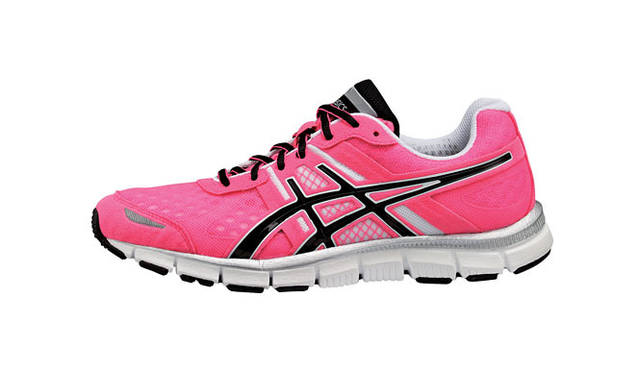 <strong>ASICS｜アシックス</strong>　ランニングシューズ「ASICS 33（サーティスリー）」