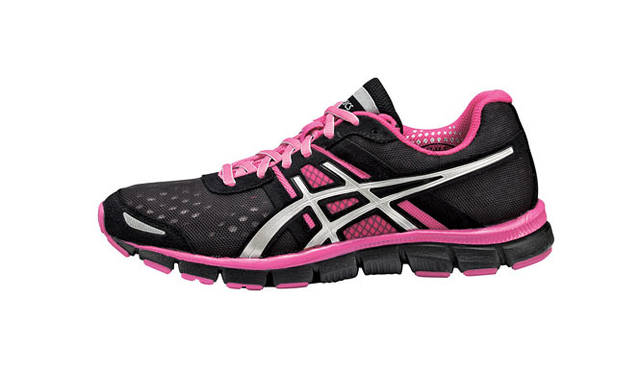 <strong>ASICS｜アシックス</strong>　ランニングシューズ「ASICS 33（サーティスリー）」