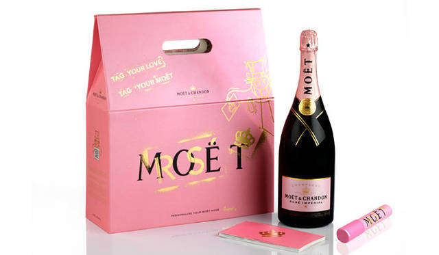<strong>MOËT&CHANDON｜モエ・エ・シャンドン</strong>　『モエ・エ・シャンドン ロゼ アンペリアル ショッピング バッグ』2万1000円
