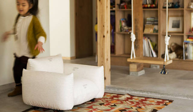 <strong>Arflex｜アルフレックス</strong>  ソファ「MARENCO PICCOLO」 麻（ロゴスタンプ）