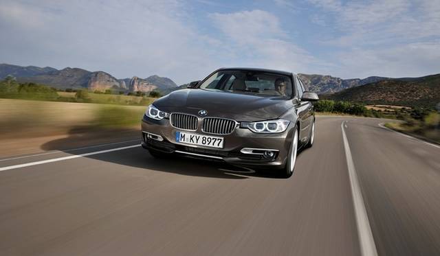 <strong>BMW 3 series｜ビー・エム・ダブリュー 3シリーズ</strong>　モダンライン（本国仕様）