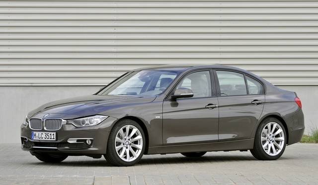 <strong>BMW 3 series｜ビー・エム・ダブリュー 3シリーズ</strong>　モダンライン（本国仕様）