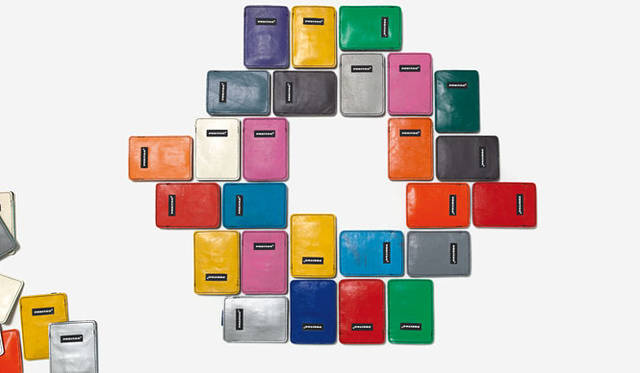 <strong>FREITAG｜フライターグ</strong>　クレジットカードウォレット「F57 ALAN」各5500円