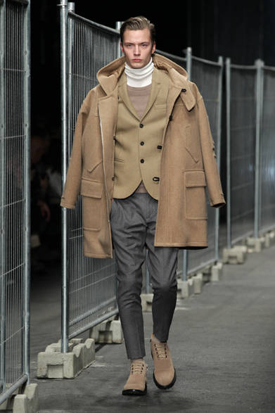 <strong>NEIL BARRETT｜ニール バレット</strong>　