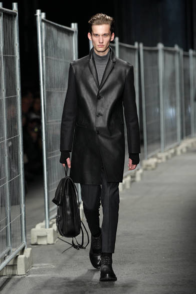 <strong>NEIL BARRETT｜ニール バレット</strong>　