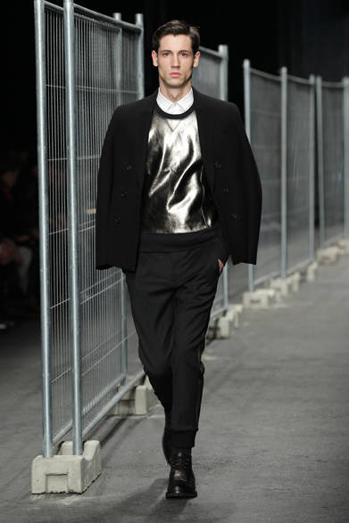 <strong>NEIL BARRETT｜ニール バレット</strong>　